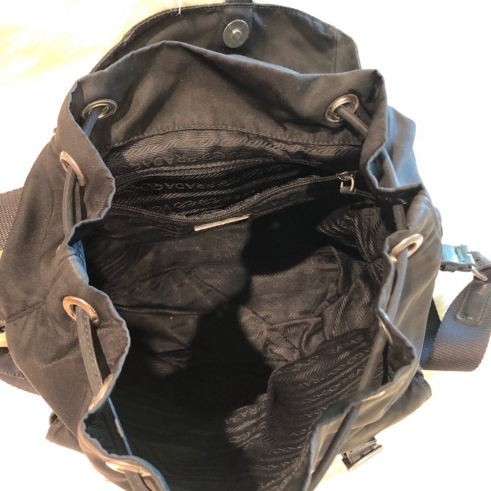 Prada backpack - Picture 6 of 6